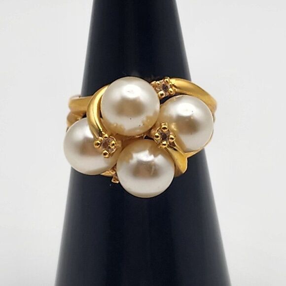 Vintage 14K Gold Electroplated Faux Pearl & Rhinestone Ring (6.25) - Picture 1 of 8